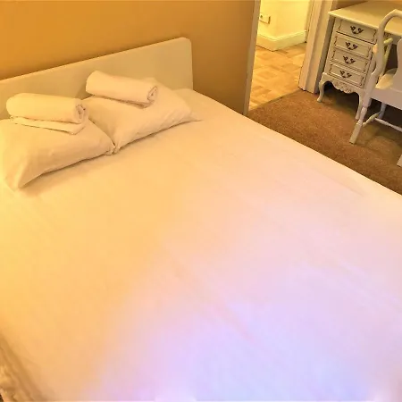 Lejlighed Royal Two Bedroom With Terrace & Jacuzzi